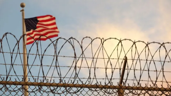 El Campo de Detención de la Bahía de Guantánamo (GITMO) en Cuba