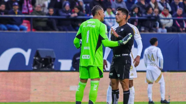 FMF abre carpeta de investigación al cuerpo arbitral de Tigres vs San Luis de la Jornada 1