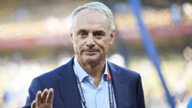 Comisionado de MLB asegura que algunos aficionados se han quejado por falta de tope salarial