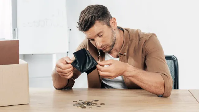 Los cambios en la ley beneficiría a los bancos que se podrían cobrar a 'lo chino'.