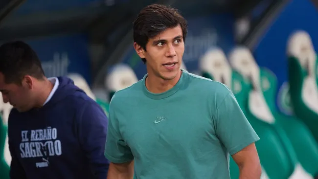 Oficial: José Juan Macías abandona a Santos tras recisión de contrato 