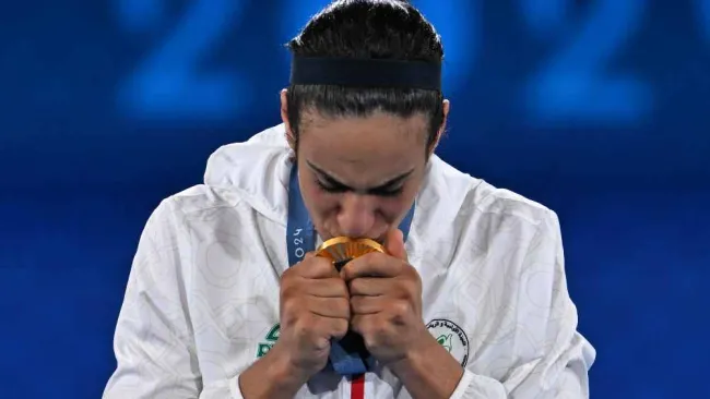 Imane Khelif considera emprender acciones legales contra la IBA 