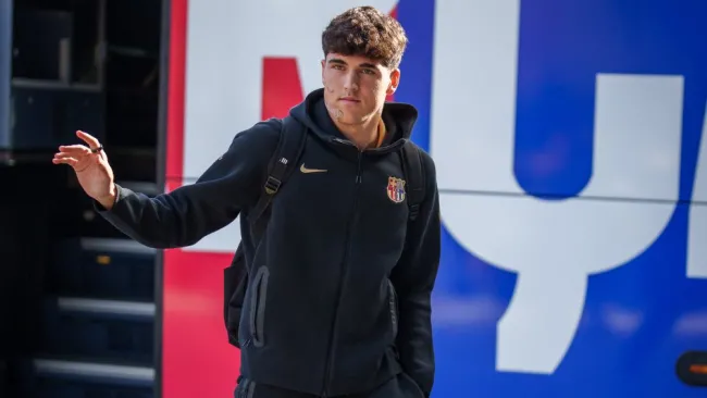 Pau Cubarsí renueva contrato con Barcelona hasta 2029