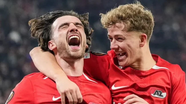 AZ Alkmaar aplasta a Galatasaray 4-1 en los Playoffs de la Europa League