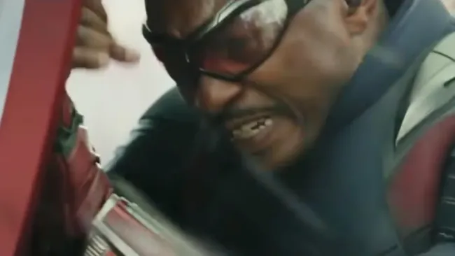 ‘Sam Wílson’ tendrá que combatir a una nueva cédula terrorista.