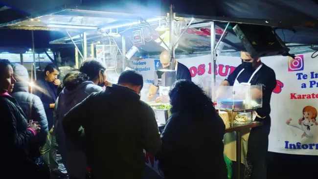 La fama que tomó el puesto de comida se debió a que fue parte de un documental.