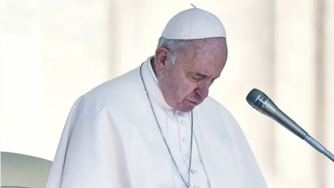 Al líder religioso le quitaron un pulmón cuando era joven.