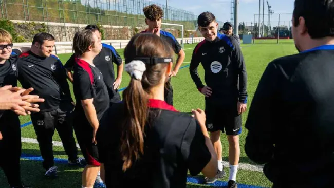 Pedri se convierte en el nuevo embajador del Fundació Barça Genuine