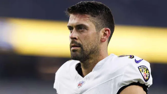 Siete masajistas más acusan a Tucker de Ravens de conducta sexual inapropiada