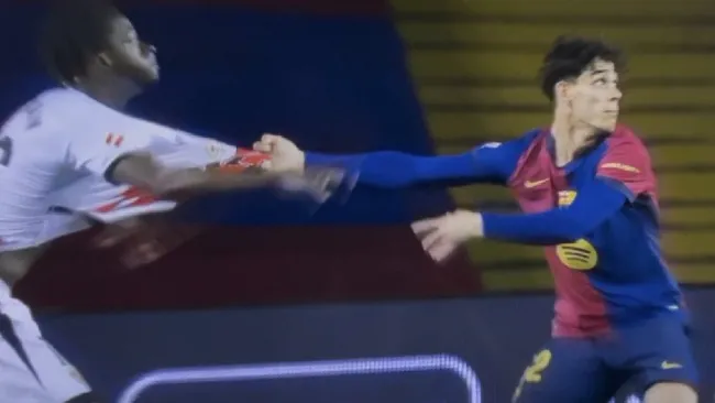 ¡Polémica arbitral! Encuentro entre Barcelona y Rayo Vallecano lleno de jugadas dudosas