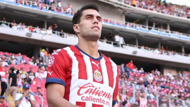 Chivas anuncia salida de Daniel Ríos; jugará con Vancouver en la MLS