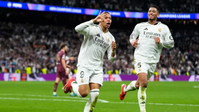 ¡Noche mágica! Mbappé hace su primer hat trick en el Bernabéu con el Real Madrid 
