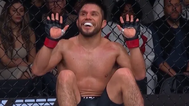 Henry Cejudo pierde ante Song Yadong