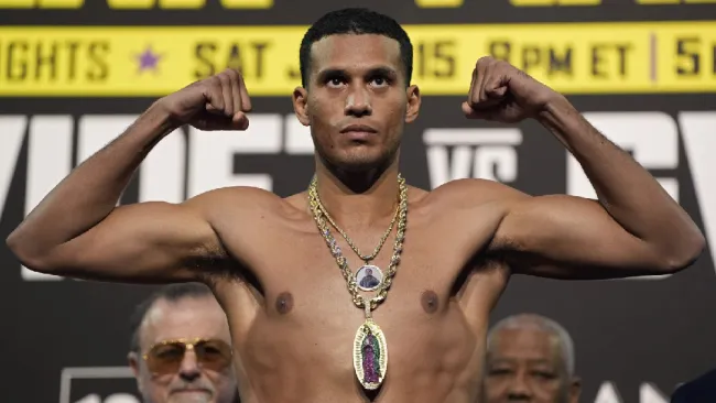 David Benavidez aún no pierde la esperanza de pelear ante Canelo: “Puede suceder”