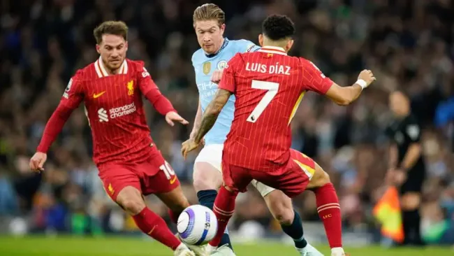 Guardiola habló sobre el futuro de De Bruyne en Manchester City