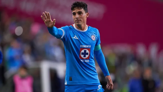 Cruz Azul sobrevive en Seattle: un empate que deja muchas dudas