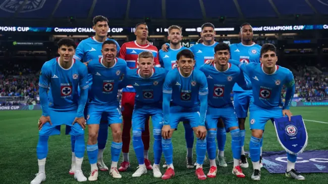 Cruz Azul llega con plantilla completo para su compromiso ante Rayados