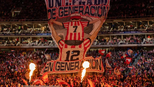 ¡Cómo campeones! Afición de Guadalajara se entregó a su equipo previo al partido