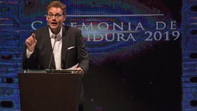 Faitelson apuesta que Sergio Ramos terminará con más goles que Chicharito