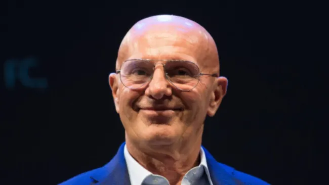 Arrigo Sacchi arremete contra la directiva del Milan y la elección del DT