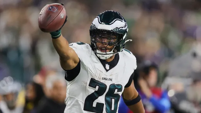 Travis Kelce reacciona al histórico contrato