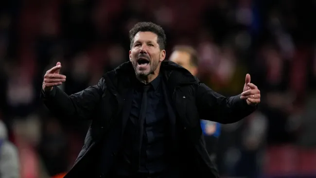'Cholo' Simeone explota tras el penalti anulado a Julián Álvarez