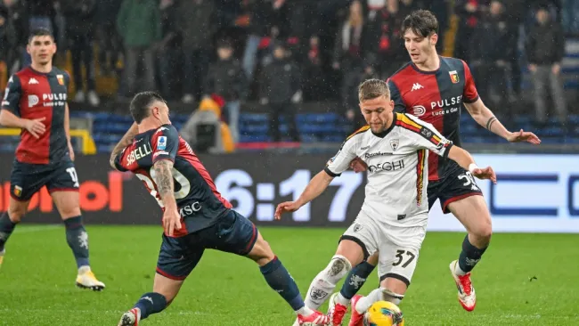 Johan Vásquez y el Genoa consiguen sufrida victoria ante el Lecce 