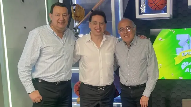 Pepe Segarra regresa a Televisa para reencontrarse con Enrique Burak y Toño de Valdés