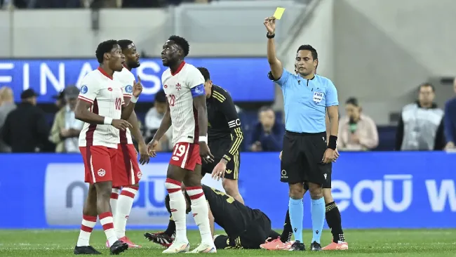 DT de Canadá estalla contra Selección Mexicana