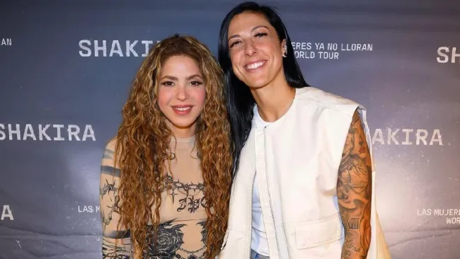 Jenni Hermoso comparte foto con Shakira