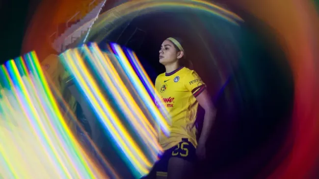 Jana Gutiérrez y Karen Luna recibieron homenaje con América