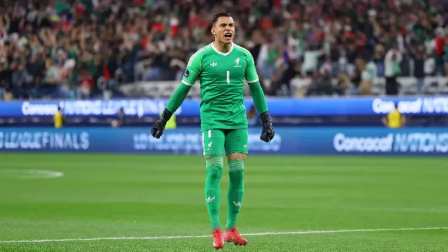 Malagón ve la unión en la Selección Mexicana como la clave para ganar la Nations League