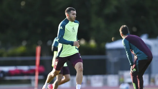 ¿Regresa a la Liga MX? Luis Chávez mencionó en una entrevista sobre una posible repatriación