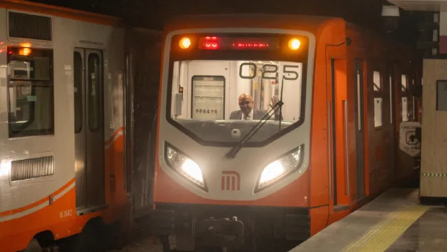 El Gobierno capitalino realizó un recorrido por el tramo cerrado por las obras.