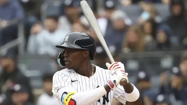 Nuevos bates "Torpedo" de los Yankees han desatado polémica en redes sociales