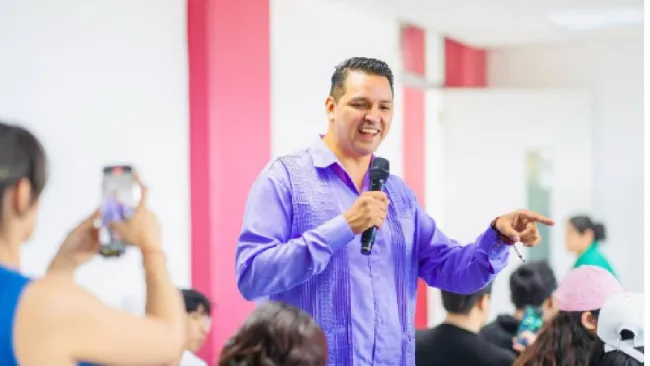 Candidato a ministro Aristides Rodrigo Guerrero: "Más preparado que un chicharrón"