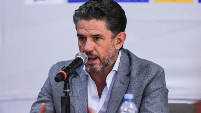 Equipos del futbol internacional que no sabías que son de mexicanos