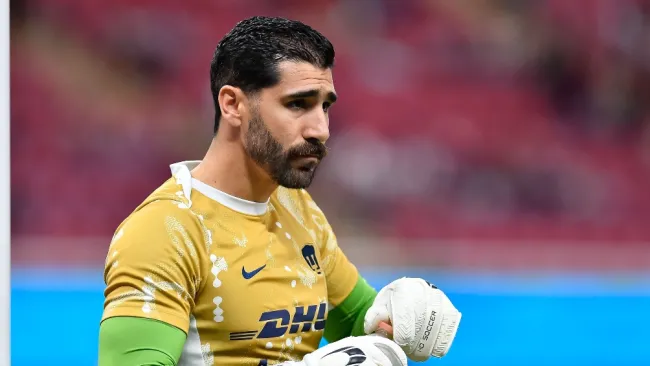 Gil Alcalá comete grave error en el partido de Atlético La Paz vs Alebrijes 