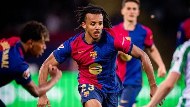 Koundé se estrena en la Kings 