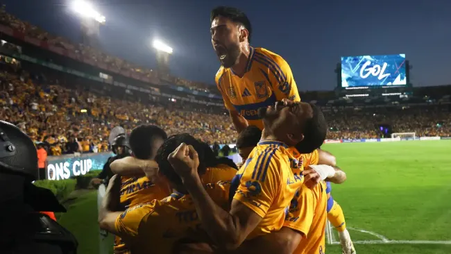 Tigres sufre pero vence a Galaxy y asegura su puesto en Semifinales de Concachampions