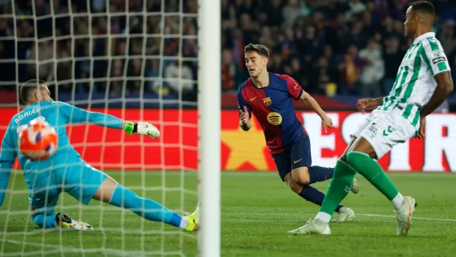 Gavi, del Barcelona, ve los partidos de Rayados por Sergio Canales 