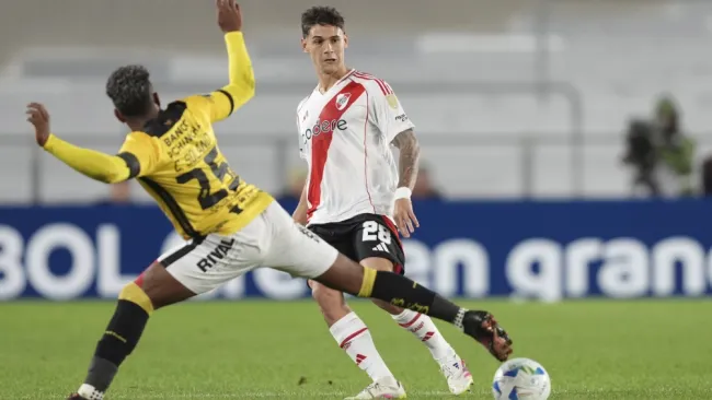 River Plate no puede con Barcelona SC y empatan a ceros en el Monumental