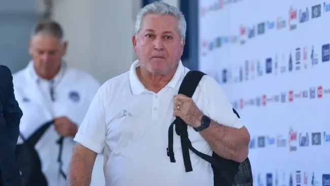 Víctor Manuel Vucetich revienta a directiva de Chivas: 'Es mucha inestabilidad'