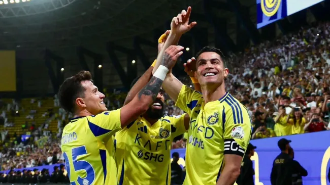 Cristiano Ronaldo hizo golazo y doblete en remontada de Al Nassr