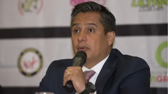 Fernando Platas presenta la nueva Federación Mexicana de Clavados y Clavados de Altura