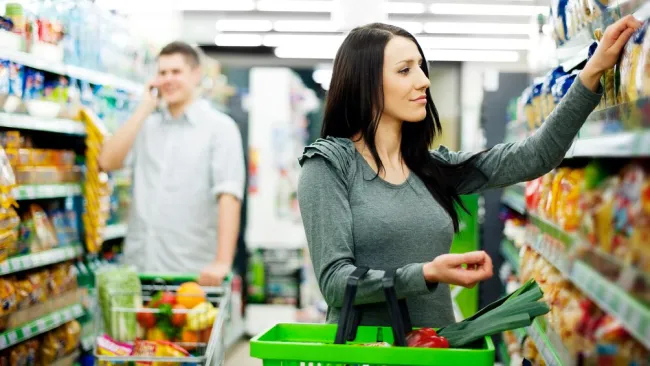 El gasto de las personas podría afectar el Producto Interno Bruto.