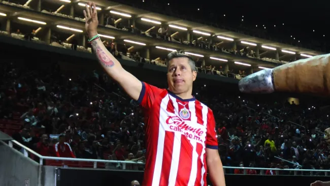 Bofo Bautista dolido por el fracaso de Chivas: "Deseo volver y ayudar al club de mis amores"