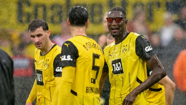 Borussia Dortmund vence al Monchengladbach y se acerca a los puestos europeos