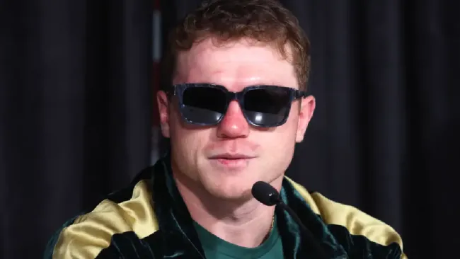 ¿Cuál es el récord de Canelo Álvarez? 