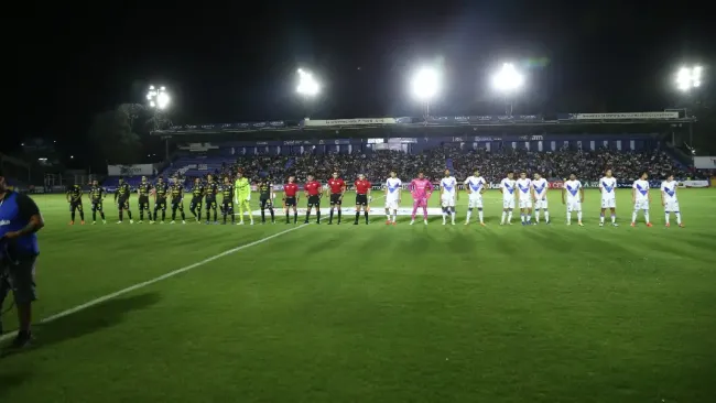 Los aficionados de los 'Toros' fueron amenazados con un arma